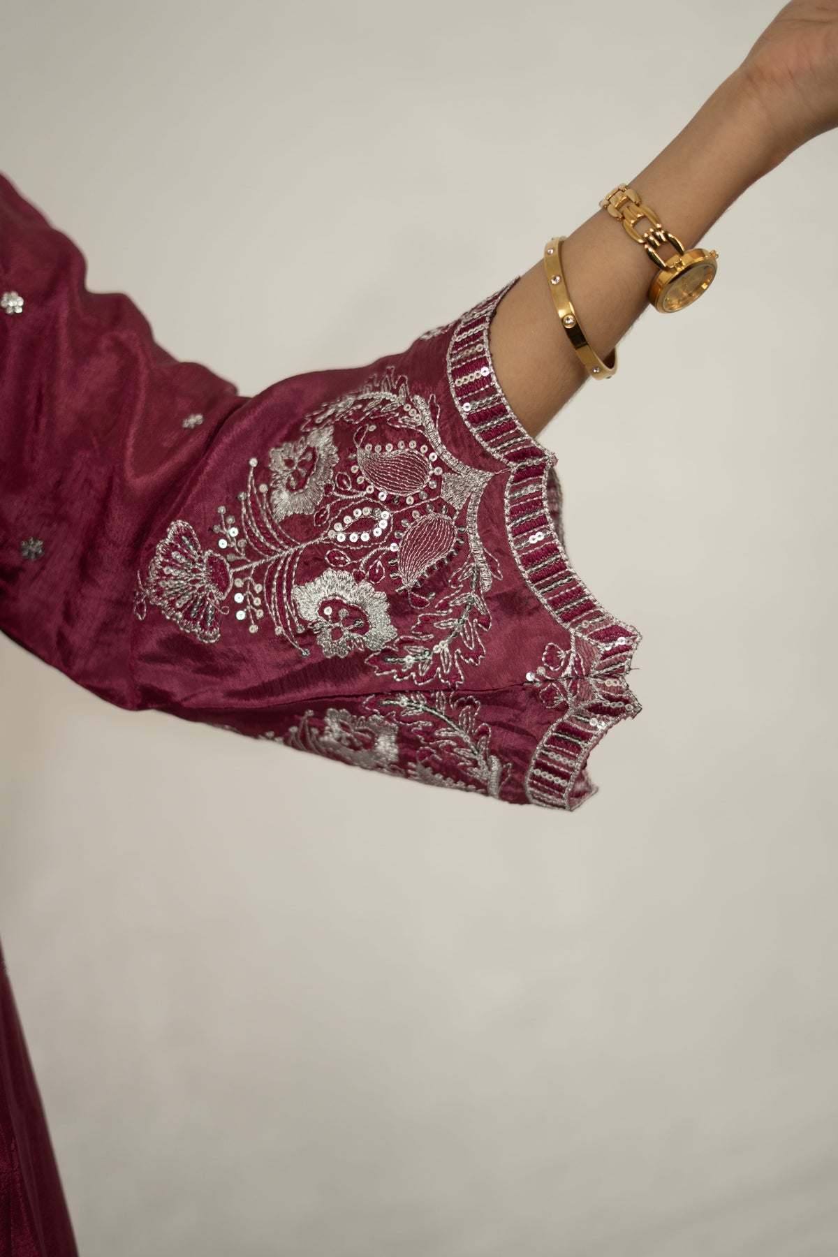 Shaam-e-Gul 3-Piece Set for Women – Ready-To-Wear Available