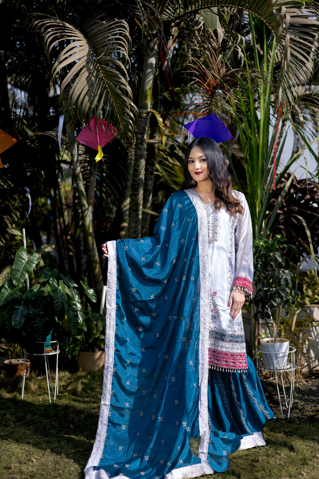 Barika 01 Elegant Embroidered 3-Piece Set