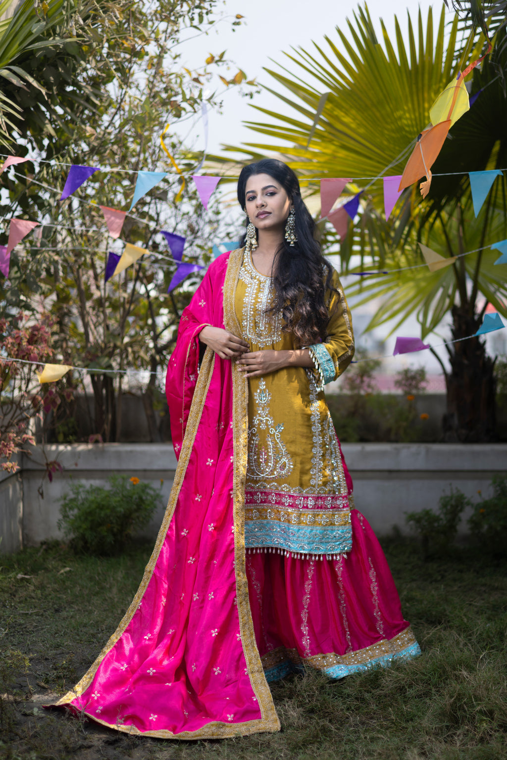 Golden Zari Royale 3-Piece Set